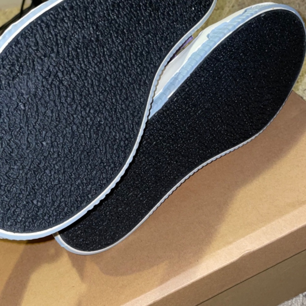 Retro shoes - Picture 3 of 4